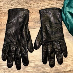 Vintage Black Arctic Plus Leather Gloves